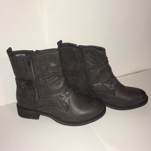 Kadi Maya Gray Boots 8.5M